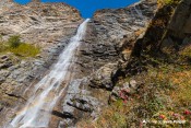 cascade pisse baies