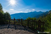 chemin forestier grand clot panoramique la montagne
