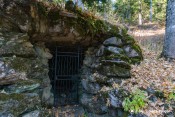 grotte fontaine ours