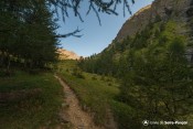 sentier distroit entree vallon distroit