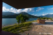 terrasse capitainerie serre poncon vue mont guillaume